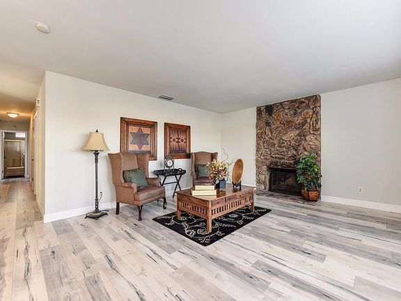 3rd image of 7815 Rock Creek Way