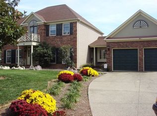 59 Whittingham Cir, Sterling, VA 20165