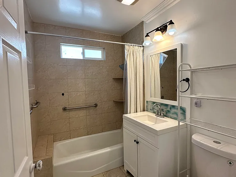 201 E Ralph St — Photo 9