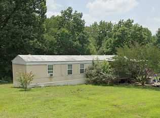 145 Meadow Ln, Lexington, NC 27295
