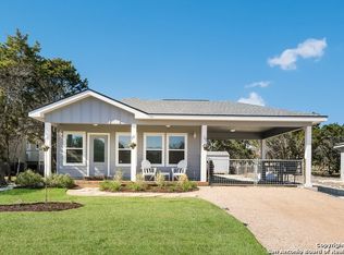 1409 Bob White Dr, Spring Branch, TX 78070