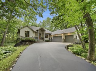 9663 Woodlawn Pl N, Champlin, MN 55316