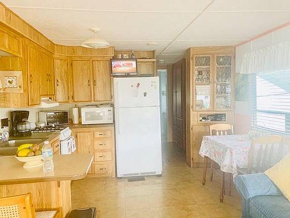 2nd image of 25501 Trost Blvd #14-09