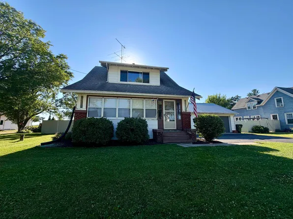 S9913 County Rd E, Sauk City, WI 53583