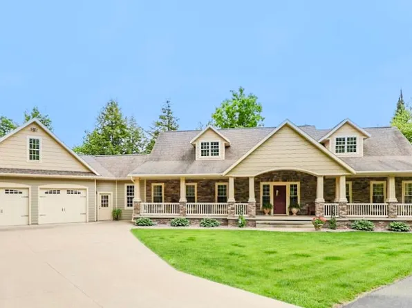 13567 Willow Rd, Suring, WI 54174