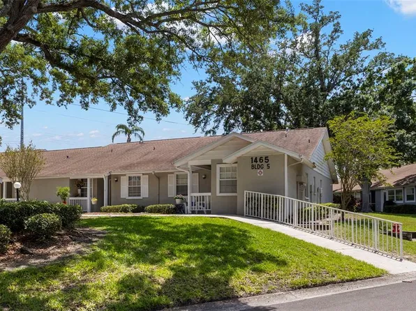 1465 Oakhill Dr #104, Dunedin, FL 34698