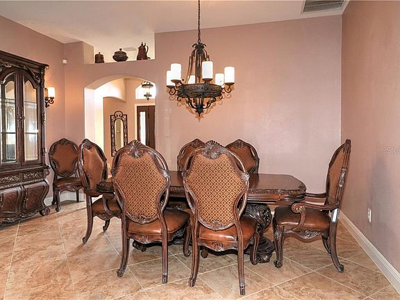 5th image of 17313 SE 85th Willowick Cir