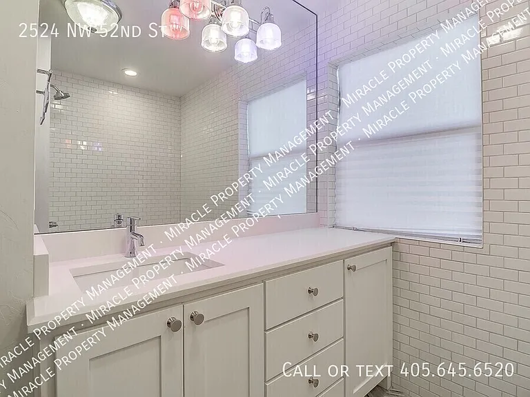 2524 NW 52nd St — Photo 38