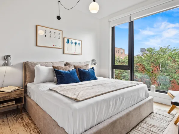 218 Front Street image 9 of 50