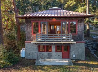 50 Huckleberry Way, Eastsound, WA 98245