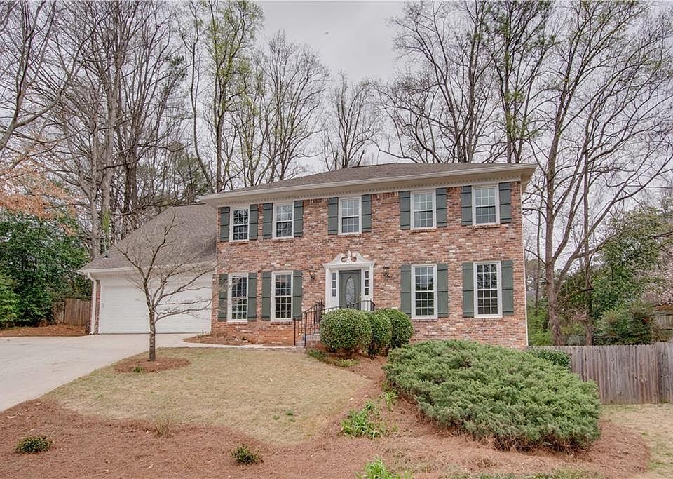 1st image of 3696 Norwich Dr
