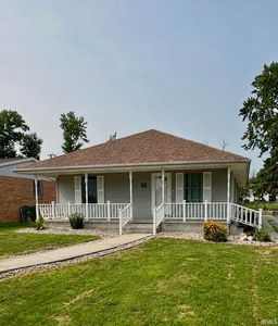 909 E 10th St, Fowler, IN, 47944