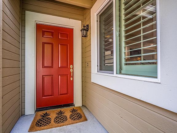 3rd image of 142 Camino Pacifico