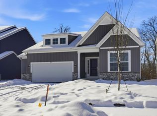 277 Olympic Loop, Commercial Point, OH 43116