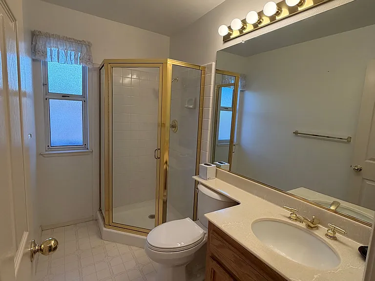 625 Fox Hollow Way — Photo 23