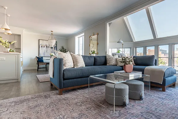 Sold by Compass | media 3