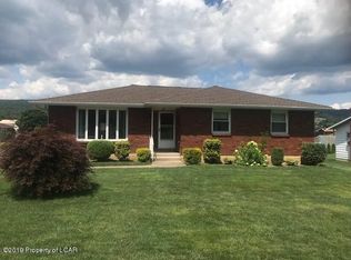 281 Church St, Larksville, PA 18704