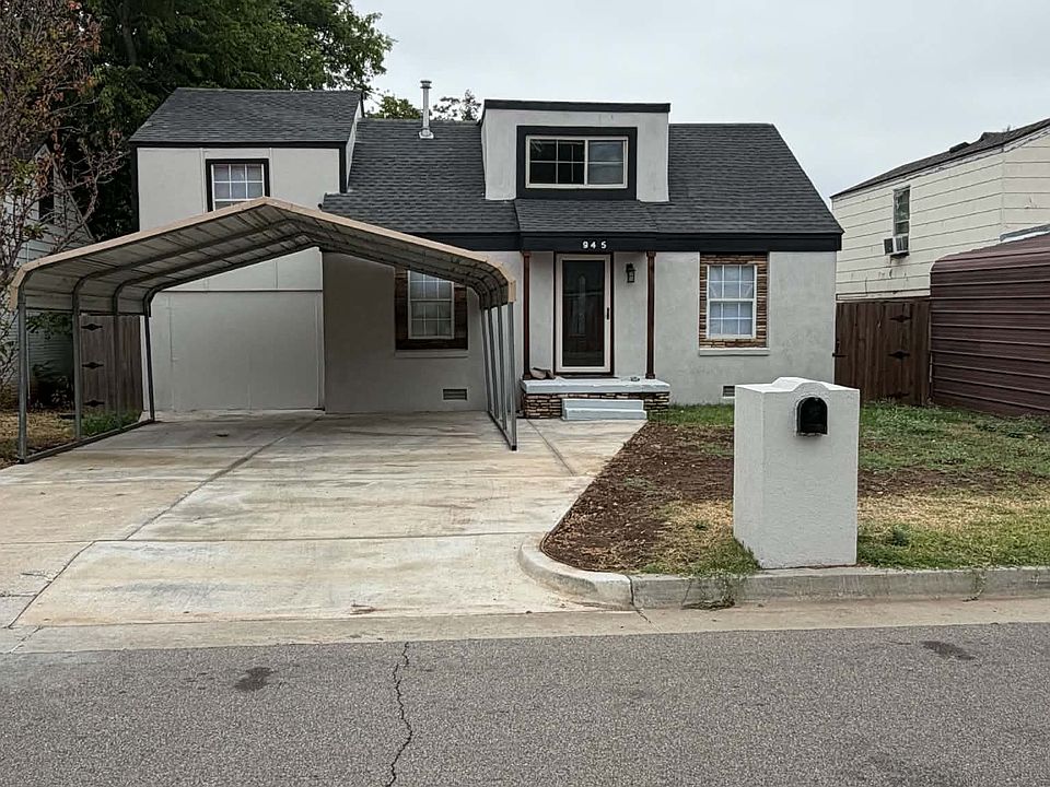 1st image of 945 SW 24th St