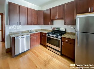 3639 N Paulina St #3, Chicago, IL 60613