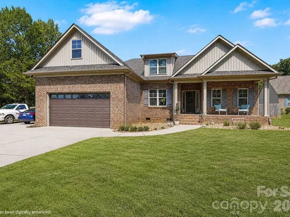 1319 Baucom Rd, Monroe, NC 28110