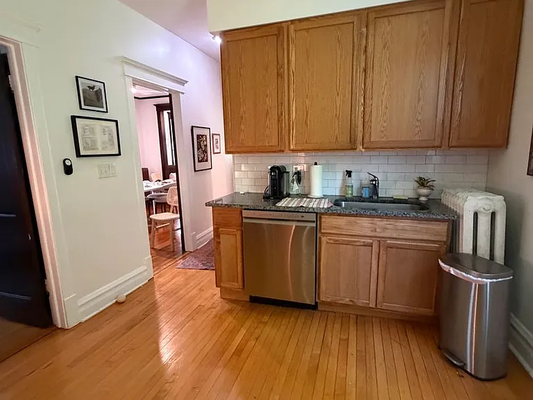 2701 N Whipple St — Photo 20