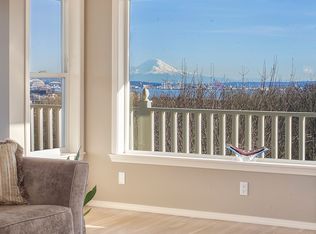 2310 W Smith St, Seattle, WA 98199