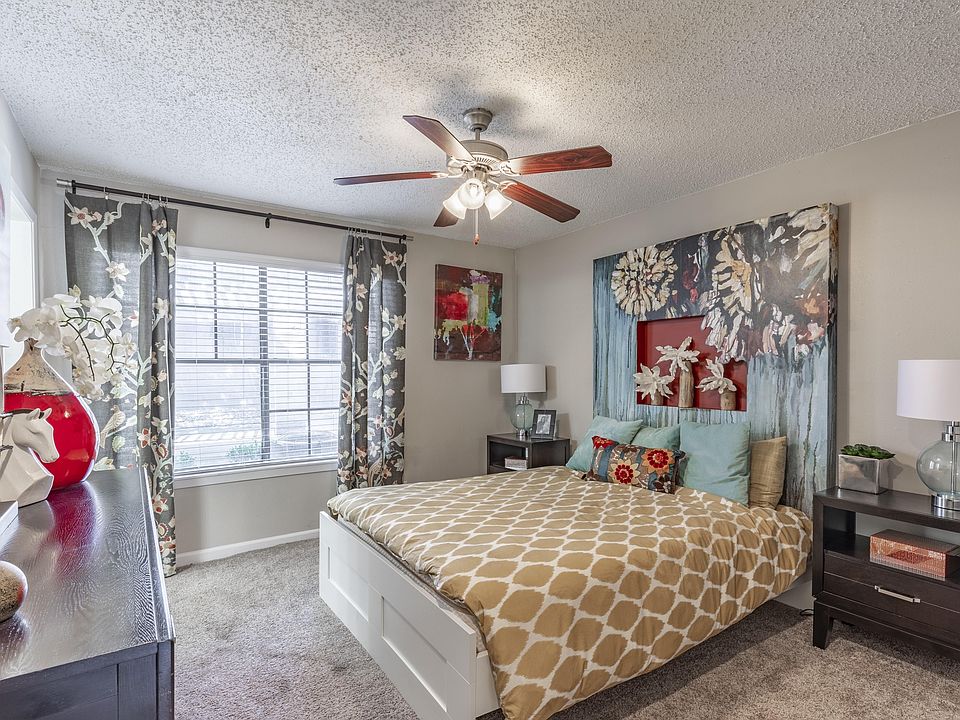 Master Bedroom Grand downsize