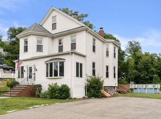 2 Hemenway Ave, Melrose, MA 02176