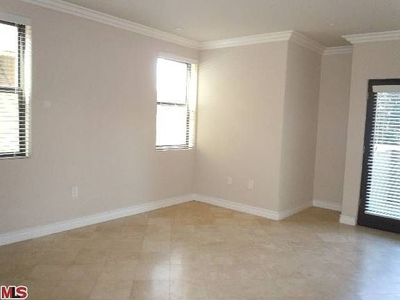 5th image of 12104 Hoffman St APT 101