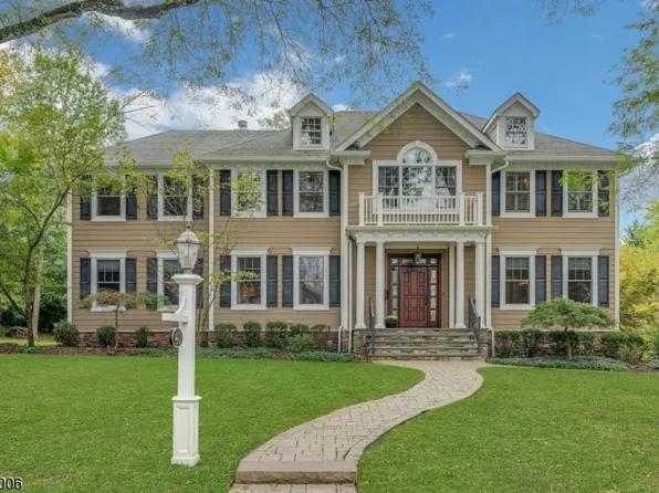 40 Lee Terrace, Millburn Twp., NJ 07078