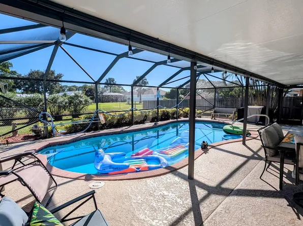 2169 SE Dolphin Road, Port St Lucie, FL 34952