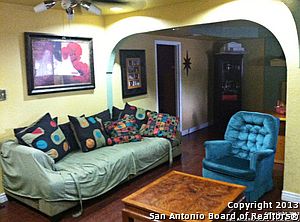 4th image of 410 Lincolnshire Dr