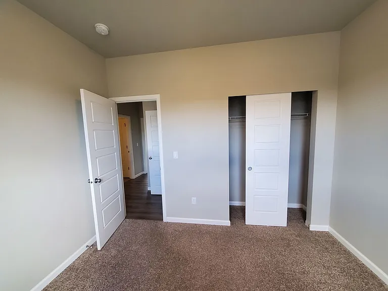 9952 Jackson St SE — Photo 35