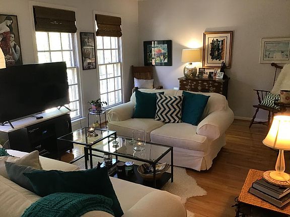 4th image of 5150 Woodmire La