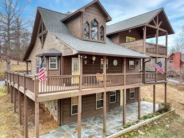 201 Cedar Creek Dr, Blairsville, GA 30512
