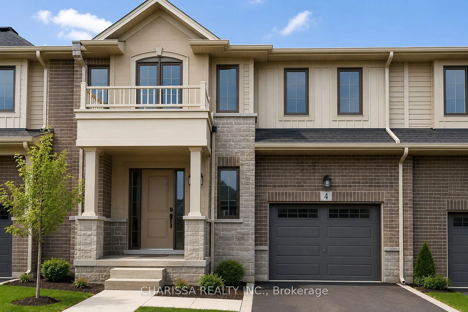 4 bed, $2,700 — Photo 1