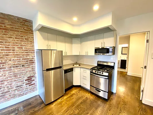 Rented by Douglas Elliman | media 3