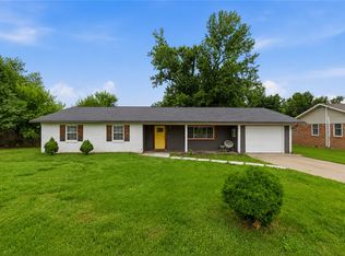 703 NW J St, Bentonville, AR 72712