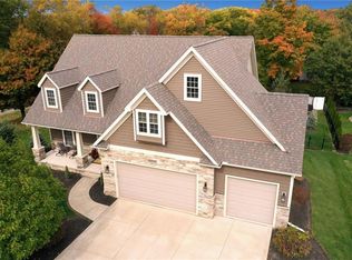 10521 Nobhill Ln, Painesville, OH 44077