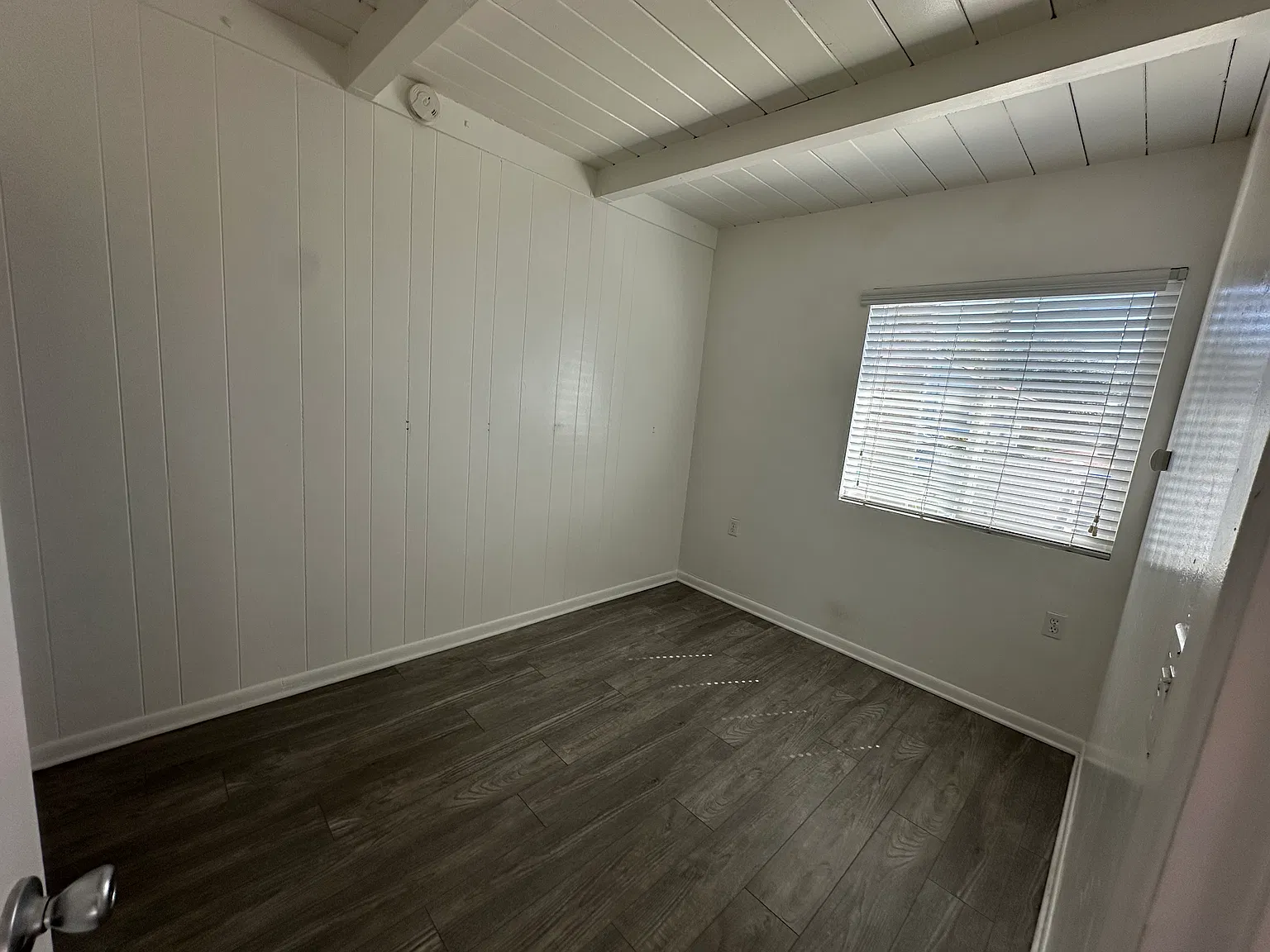 1 bed, 368 sqft, $2,100 — Photo 4