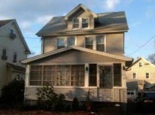 317 E Webster Ave, Roselle Park, NJ 07204