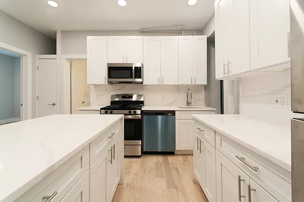 Rented by Sohayegh Enterprises Corp. | media 11