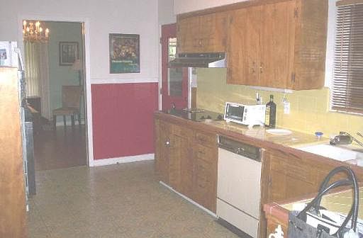 5th image of 123 WYNDALE DR