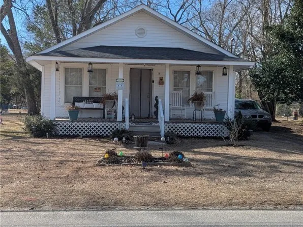 208 Old Whiteville Rd, Lumberton, NC 28358