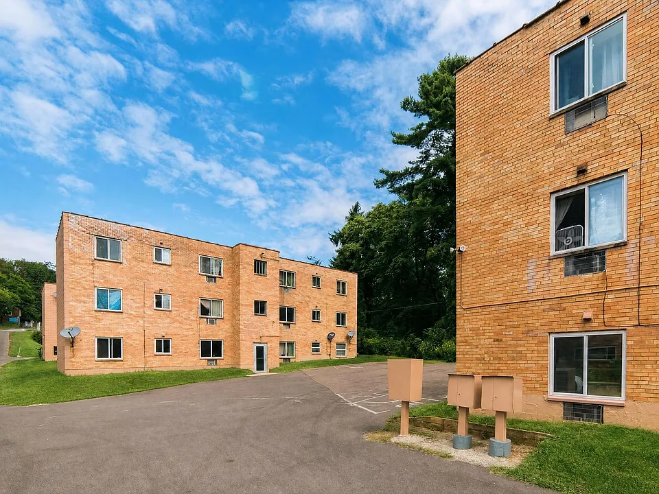 Colonial Commons