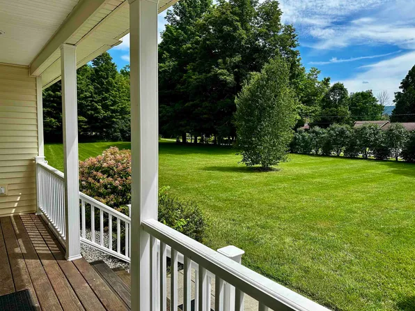 71 Cobb Lane, Clarendon, VT 05759