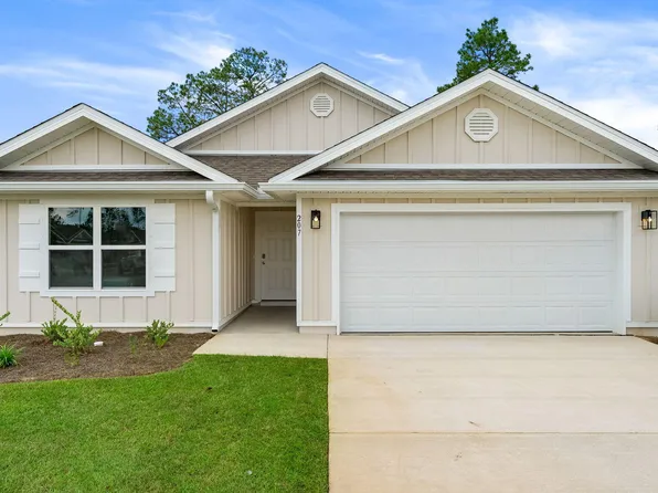 207 Eunola Ln, Freeport, FL 32439
