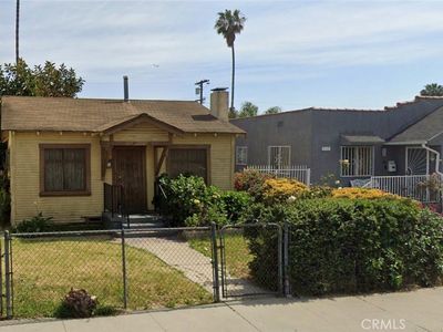 214 E 76th Pl, Los Angeles, CA, 90003
