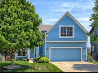 14859 S Summit St, Olathe, KS 66062