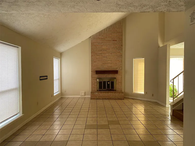 6851 W Caddo Lake Ln — Photo 2
